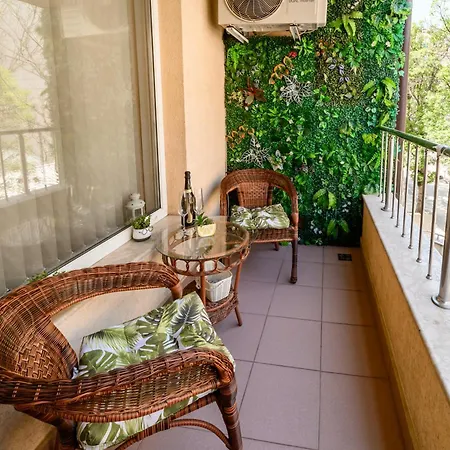 Appartement Bright 70 M2 Family Apt, Center Sofia, Metro, Parking *